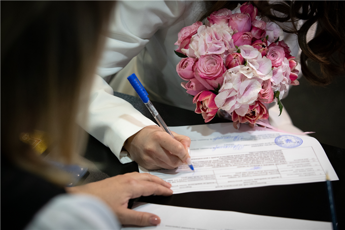 У Києві продовжується пілотний проект щодо реєстрації шлюбу